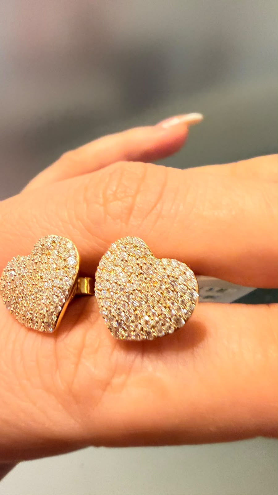 DUMMY - ARETES CORAZON DIAMANTES 18K